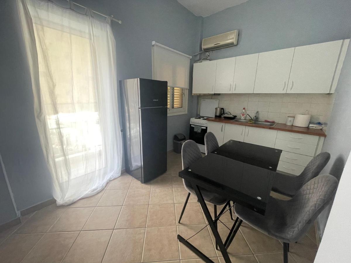 Nikea Apartment Near Piraeus Port And Metro St II Eksteriør bilde